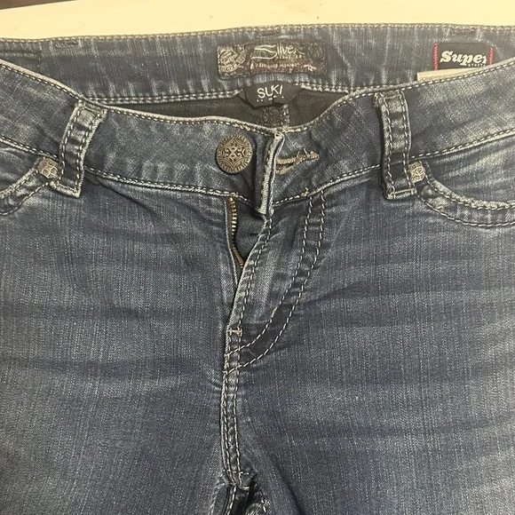 Silver Jeans High Rise Blue Denim with Contrast Stitching - Picture 1 of 3